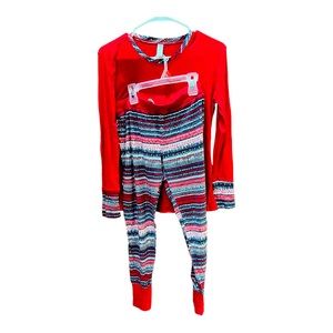 Splendid Maternity Cozy Pajamas size medium. Leggings and top.